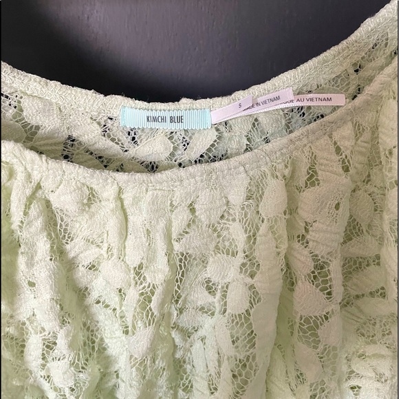 Kimchi Blue Urban Outfitters Green Off The Shoulder Lace Crop Top - Size Small - Picture 2 of 3